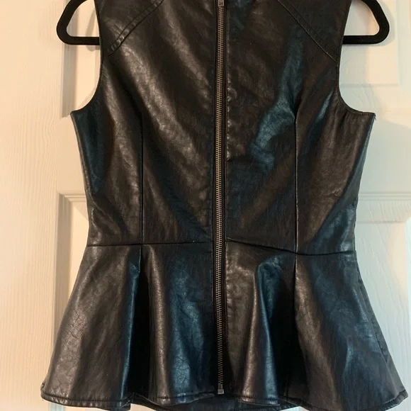 Faux Leather Sleeveless Top. Size Small - Picture 2 of 3